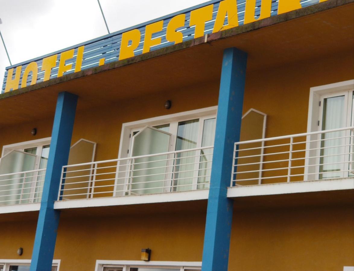 Hotel Area De Калаорра Екстер'єр фото