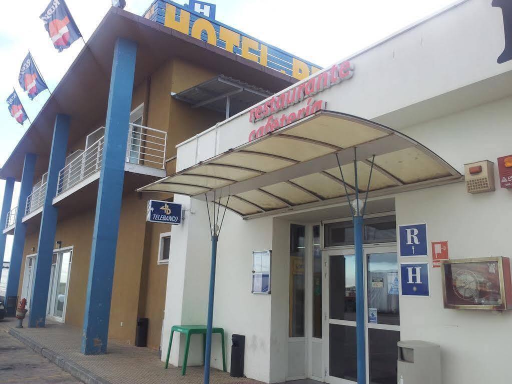 Hotel Area De Калаорра Екстер'єр фото