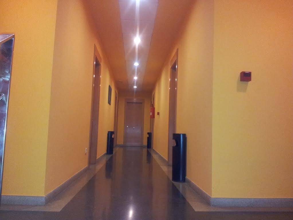 Hotel Area De Калаорра Екстер'єр фото