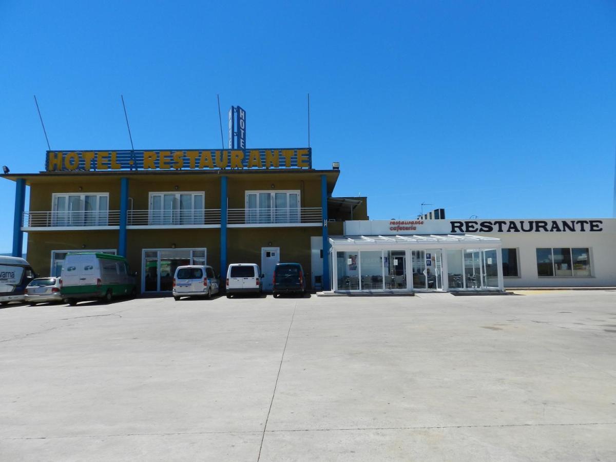 Hotel Area De Калаорра Екстер'єр фото